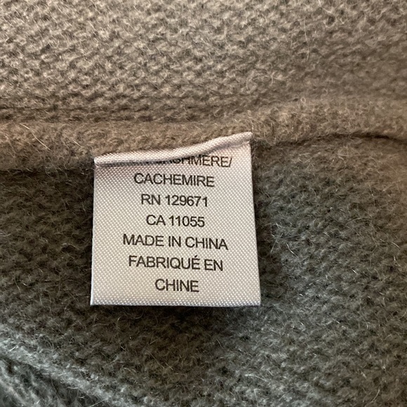 🥰360 sweater Cashmere turtleneck NWT - Picture 5 of 6